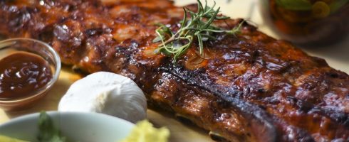 Mistakes to Avoid When Cooking on a Charcoal Grill